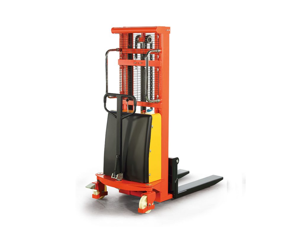 מזלג הרמה 1500 קג חשמלי NOBLELIFT CSPN1525